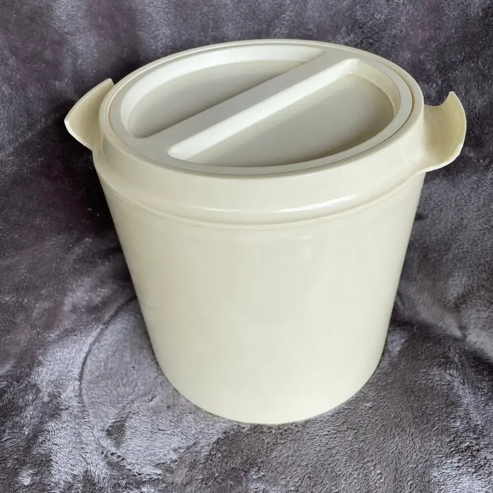 Vintage Melamine Ice Bucket with 8 Matching Cups MCM Beacon Volari with Box